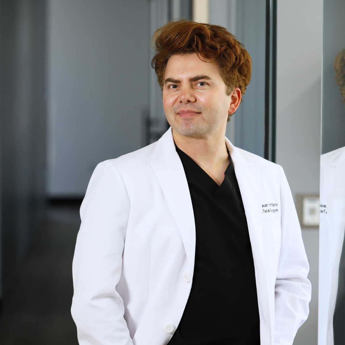 Dr. André-David Kahwach