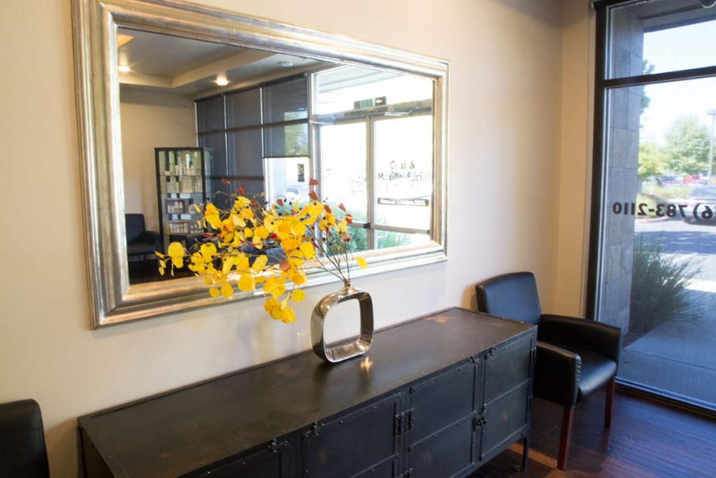 Lobby with mirror