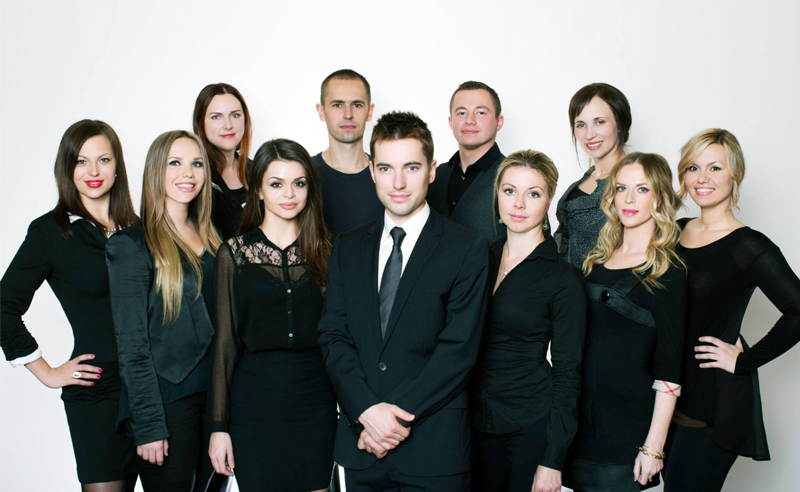 Galleria Oral & Maxillofacial Surgery doctor and staff